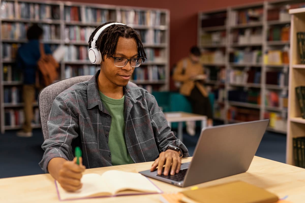 The Science of Retention: Why Flashcards and Quizzes Work